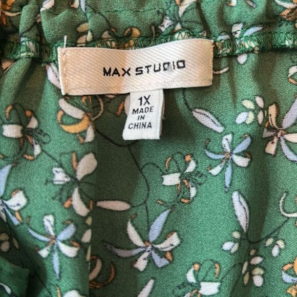 EUC Max Studio Blouse(size 1X) - Picture 7 of 9